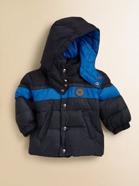 Keep baby safe from the elements in this toasty puffer, with detachable hood, slash pockets, elastic hem, logo detail and a full snap front.Snap-off hoodStand collarLong sleevesSnap-frontSide slash pocketsElastic hemFully linedPolyamideDry cleanImported Please note: Number of buttons/snaps may vary depending on size ordered. Keep baby safe from the elements in this toasty puffer, with detachable hood, slash pockets, elastic hem, logo detail and a full snap front.Snap-off hoodStand collarLong sleevesSnap-frontSide slash pocketsElastic hemFully linedPolyamideDry cleanImported Please note: Number of buttons/snaps may vary depending on size ordered.