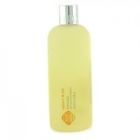 Molton Brown Radiant Lili-Pili Hairwash - 300ml/10oz Molton Brown Radiant Lili-Pili Hairwash - 300ml/10oz