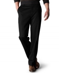 In addition to the famous DOCKERS fit, these khakis were designed to be wrinkle free. This means you go to work looking sharp as a tack without having to take out your ironing board. Throw them on straight from a suitcase, drawer or dryer for an updated look that never goes out of style In addition to the famous DOCKERS fit, these khakis were designed to be wrinkle free. This means you go to work looking sharp as a tack without having to take out your ironing board. Throw them on straight from a suitcase, drawer or dryer for an updated look that never goes out of style