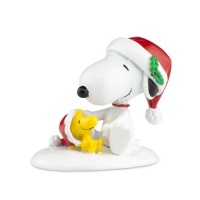 Peanuts Village from Department 56 Happy Holiday's Snoopy & WS Peanuts Village from Department 56 Happy Holiday's Snoopy & WS
