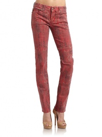 THE LOOKFaded ironwork and floral print with metallic touchesMid-width waistband with belt loops and button closureZip flyLogo rivetsFive-pocket styleSkinny legsTHE FITRise, about 8Inseam, about 33THE MATERIAL98% cotton/2% elastaneCARE & ORIGINMachine washMade in ItalyModel shown is 5'11 (180cm) wearing US size 4. THE LOOKFaded ironwork and floral print with metallic touchesMid-width waistband with belt loops and button closureZip flyLogo rivetsFive-pocket styleSkinny legsTHE FITRise, about 8Inseam, about 33THE MATERIAL98% cotton/2% elastaneCARE & ORIGINMachine washMade in ItalyModel shown is 5'11 (180cm) wearing US size 4.