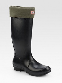 Made from warm micro fleece, these socks will keep your feet cozy and also provide a snug fit in your boots. Not only a practical solution but a great boot accessory or gift for those with Hunter boots. Fold-over style fits all Hunter boots Polyester Machine wash Imported Made from warm micro fleece, these socks will keep your feet cozy and also provide a snug fit in your boots. Not only a practical solution but a great boot accessory or gift for those with Hunter boots. Fold-over style fits all Hunter boots Polyester Machine wash Imported