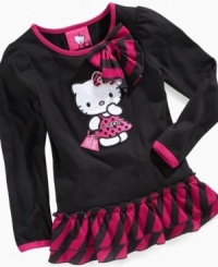 Out-and-about adorable look. She'll love strolling in the sweet style of this Hello Kitty ruffle top. Out-and-about adorable look. She'll love strolling in the sweet style of this Hello Kitty ruffle top.