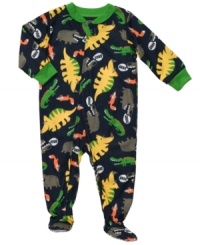 Start his sleep-time out right with this footed coverall from Carter's he can really snuggle into. Start his sleep-time out right with this footed coverall from Carter's he can really snuggle into.