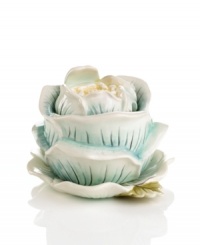 A beautiful rose blooms into this whimsical condiment jar from Edie Rose by Rachel Bilson. Coordinate with other Rose dinnerware and serveware pieces to create your own enchanting garden variety. A beautiful rose blooms into this whimsical condiment jar from Edie Rose by Rachel Bilson. Coordinate with other Rose dinnerware and serveware pieces to create your own enchanting garden variety.