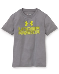 Touch football at twilight? No problem with Under Armour's cool crewneck tee, outfitted with a glow-in-the-dark logo across the chest. Touch football at twilight? No problem with Under Armour's cool crewneck tee, outfitted with a glow-in-the-dark logo across the chest.