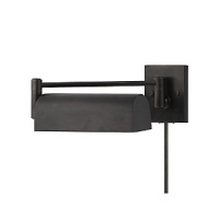 The classic design of this Ralph Lauren swing arm lamp gracefully sheds light on any space, and any task. The classic design of this Ralph Lauren swing arm lamp gracefully sheds light on any space, and any task.