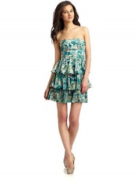 THE LOOKWatercolor print with metallic thread accentsStrapless with interior boningFitted bodice with pipingFlared tiered skirtSide zip closureTHE FITAbout 27 from bust to hemTHE MATERIAL68% silk/32% nylonFully linedCARE & ORIGINDry cleanImportedModel shown is 5'10 (177cm) wearing US size 4. THE LOOKWatercolor print with metallic thread accentsStrapless with interior boningFitted bodice with pipingFlared tiered skirtSide zip closureTHE FITAbout 27 from bust to hemTHE MATERIAL68% silk/32% nylonFully linedCARE & ORIGINDry cleanImportedModel shown is 5'10 (177cm) wearing US size 4.