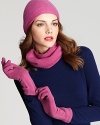 Done up in pure cashmere, Echo's perfect-fit skull cap is soft and versatile for winter wear.