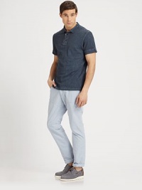 This classic-fit silhouette is finished with a buttoned placket with zip detail, shaped in washed cotton for the look of a well-worn favorite.Three-button placketZippered placketCottonMachine washMade in USA This classic-fit silhouette is finished with a buttoned placket with zip detail, shaped in washed cotton for the look of a well-worn favorite.Three-button placketZippered placketCottonMachine washMade in USA