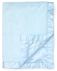 Wrap your little lovely in the comfort of Little Me's super plush blanket, delicately trimmed with a sateen band.