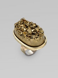 A stunning goldtone, textured stone in a classic oval shape. Plastic stoneBrassWidth, about 1.25Imported A stunning goldtone, textured stone in a classic oval shape. Plastic stoneBrassWidth, about 1.25Imported