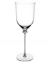 Simple yet elegant, the Samarkand goblet from Villeroy & Boch offers a graceful finish to any table, featuring a pristine silhouette in opulent hand blown crystal. Simple yet elegant, the Samarkand goblet from Villeroy & Boch offers a graceful finish to any table, featuring a pristine silhouette in opulent hand blown crystal.