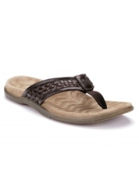 Men's flip flops that combine both elements of the chic and the comfortable. Hit the beach in the sporty comfort of these relaxed men's sandals by Sperry Top-Sider. Men's flip flops that combine both elements of the chic and the comfortable. Hit the beach in the sporty comfort of these relaxed men's sandals by Sperry Top-Sider.