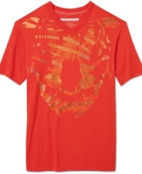 Step out in suave casual style with this appealing graphic t-shirt from Sean John. Step out in suave casual style with this appealing graphic t-shirt from Sean John.