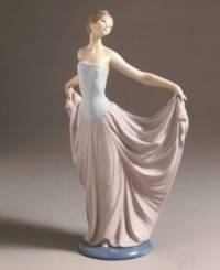 In Spain's renowned Lladró workshops, talented artisans create porcelain sculptures of the highest artistic and technical quality. This Lladró creation is made of fine porcelain, handpainted and glazed to express a special moment. 11-1/2 high. In Spain's renowned Lladró workshops, talented artisans create porcelain sculptures of the highest artistic and technical quality. This Lladró creation is made of fine porcelain, handpainted and glazed to express a special moment. 11-1/2 high.