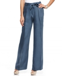 Jones New York makes style feel comfortable! Chic pleats and a sash belt give definition to the wide leg silhouette of these petite pants. Jones New York makes style feel comfortable! Chic pleats and a sash belt give definition to the wide leg silhouette of these petite pants.