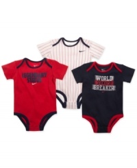 For your little MVP in training are these 3 sporty bodysuits by Nike. For your little MVP in training are these 3 sporty bodysuits by Nike.