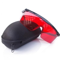 QQ-Tech® Goggles Laser Eye Protection Safety Glasses Goggle Glass Shield with Case for Green Blue Laser Pointer QQ-Tech® Goggles Laser Eye Protection Safety Glasses Goggle Glass Shield with Case for Green Blue Laser Pointer