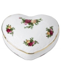 Royal Albert gives yet another reason to love the classic Old Country Roses pattern. A special anniversary piece, the Victorian heart box is crafted of white bone china with subtle lattice texture and brilliant gold trim. Royal Albert gives yet another reason to love the classic Old Country Roses pattern. A special anniversary piece, the Victorian heart box is crafted of white bone china with subtle lattice texture and brilliant gold trim.
