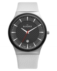 Black and white creates an eye-catching look on this Skagen Denmark watch. Built with a blend of materials for a unique design. Black and white creates an eye-catching look on this Skagen Denmark watch. Built with a blend of materials for a unique design.