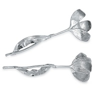 Tulip Servers Polished by Michael Aram takes its inspiration from the intricacies of form and texture found in flowers from around the world. By interpreting blooms in cast metal, Aram presents work which is evocative of a natural environment transformed and redefined. Each piece is an intimate expression of Aram's individual creativity as well as an object of infinite and timeless meaning. z Tulip Servers Polished by Michael Aram takes its inspiration from the intricacies of form and texture found in flowers from around the world. By interpreting blooms in cast metal, Aram presents work which is evocative of a natural environment transformed and redefined. Each piece is an intimate expression of Aram's individual creativity as well as an object of infinite and timeless meaning. z