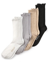 Make a green impact with HUE's organic cotton trouser socks, featuring ribbing and lettuce edges. Make a green impact with HUE's organic cotton trouser socks, featuring ribbing and lettuce edges.
