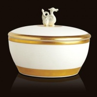 L'Objet Dragon Large Candle 6 in x 4.5 in L'Objet Dragon Large Candle 6 in x 4.5 in