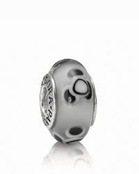 A repeating flower pattern in colorful murano glass adds energy and vibrance to your charm collection. Logo-engraved sterling silver trim displays the PANDORA signature. A repeating flower pattern in colorful murano glass adds energy and vibrance to your charm collection. Logo-engraved sterling silver trim displays the PANDORA signature.