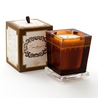 Mustique No 12 is an intoxicating blend of orange flower blossoms, mandarin, and citrus accord merge with West Indian jasmine and rich balsam, warmed by a glow of amber. Mustique No 12 is an intoxicating blend of orange flower blossoms, mandarin, and citrus accord merge with West Indian jasmine and rich balsam, warmed by a glow of amber.