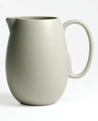 With a powdery matte finish and clean modern shapes, this dinnerware collection from renowned designer Vera Wang brings minimalism to the table with chic style. In three soft shades -- Chalk, Leaf and Graphite -- perfect for coordinating with any decor. With a powdery matte finish and clean modern shapes, this dinnerware collection from renowned designer Vera Wang brings minimalism to the table with chic style. In three soft shades -- Chalk, Leaf and Graphite -- perfect for coordinating with any decor.