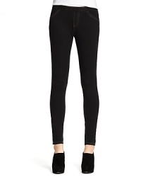 Hue's popular Skinny Jeanz get an update in a solid wash. Looks great with booties or your favorite pair of pumps. Hue's popular Skinny Jeanz get an update in a solid wash. Looks great with booties or your favorite pair of pumps.