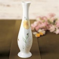Lenox Butterfly Meadow Bud Vase New Lenox Butterfly Meadow Bud Vase New