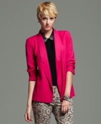 In a hot hue, this French Connection blazer is a must-have layering piece for standout fall style! In a hot hue, this French Connection blazer is a must-have layering piece for standout fall style!