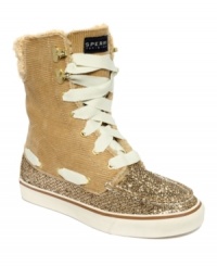 Classic boat shoe style with twist. Sperry Top-Sider's Acklins booties feature a lace-up vamp and faux-shearling lining inside. Classic boat shoe style with twist. Sperry Top-Sider's Acklins booties feature a lace-up vamp and faux-shearling lining inside.