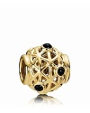 Geometric lines in 14K gold and bezel-set onyx stones lends celestial style to your PANDORA bracelet.