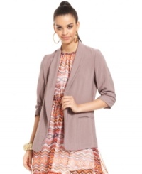 The slouchy boyfriend blazer get's updated with cool colors for summer! Get the look with this Bar III style! The slouchy boyfriend blazer get's updated with cool colors for summer! Get the look with this Bar III style!