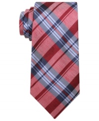 Take a page from the prepster's style book with this cool plaid skinny tie from Ben Sherman. Take a page from the prepster's style book with this cool plaid skinny tie from Ben Sherman.