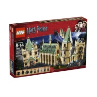 LEGO Harry Potter Hogwarts Castle (4842) LEGO Harry Potter Hogwarts Castle (4842)