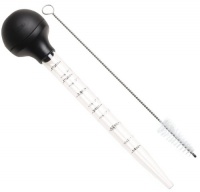 OXO Good Grips Turkey Baster with Cleaning Brush OXO Good Grips Turkey Baster with Cleaning Brush