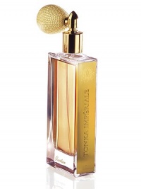 A subtle blend of balmy scents rich in contrasting facets, with accents of honey, gingerbread, almond, hay and tobacco. An astonishing construction that blows hot and cold between the freshness of rosemary, the aromatic, uplifting top note, and the sweet, pervasive fullness of tonka beam. Highly concentrated, beautifully balanced, it gives the fragrance a rare and memorable personality. Alluring and surprising, the tonka bean reveals all its power to arrest. A subtle blend of balmy scents rich in contrasting facets, with accents of honey, gingerbread, almond, hay and tobacco. An astonishing construction that blows hot and cold between the freshness of rosemary, the aromatic, uplifting top note, and the sweet, pervasive fullness of tonka beam. Highly concentrated, beautifully balanced, it gives the fragrance a rare and memorable personality. Alluring and surprising, the tonka bean reveals all its power to arrest.