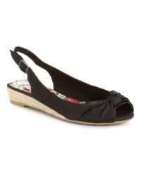 Need a little boost? Find it with the cute-as-can-be Del Mar demi-wedges by Sugar, topped off with a gathered knot. Need a little boost? Find it with the cute-as-can-be Del Mar demi-wedges by Sugar, topped off with a gathered knot.