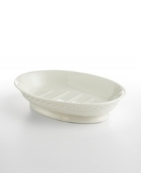Display your favorite soaps on the simple, yet elegant Trousseau soap dish which boasts an all-white elegance. Display your favorite soaps on the simple, yet elegant Trousseau soap dish which boasts an all-white elegance.