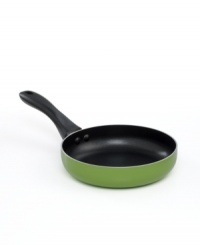 Step it up in the kitchen with the nonstick excellence of this essential fry pan. A durable aluminum core conducts heat like a seasoned professional, evenly and quickly heating the pan for remarkably healthy meals every time. Limited lifetime warranty. Step it up in the kitchen with the nonstick excellence of this essential fry pan. A durable aluminum core conducts heat like a seasoned professional, evenly and quickly heating the pan for remarkably healthy meals every time. Limited lifetime warranty.