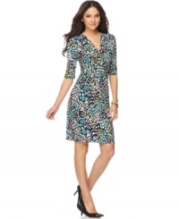 Spring dressing with a twist – from NY Collection! A flattering knotted detail creates a feminine petite silhouette. Spring dressing with a twist – from NY Collection! A flattering knotted detail creates a feminine petite silhouette.