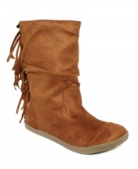 Have some fun this fall with the swishy fringe detailing of Sugar's Teazer booties. Have some fun this fall with the swishy fringe detailing of Sugar's Teazer booties.