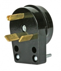 Camco 55132 RV 30 AMP Replacement Plug Camco 55132 RV 30 AMP Replacement Plug
