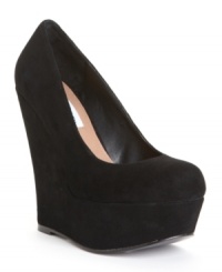 Get a little cheeky with the ultra-fun volume of the Pammyy platform wedges by Steve Madden. Covered in super-sleek suede, they're a luxe finish to both party dresses and skinny jeans. Get a little cheeky with the ultra-fun volume of the Pammyy platform wedges by Steve Madden. Covered in super-sleek suede, they're a luxe finish to both party dresses and skinny jeans.