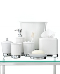 Simple. Sophisticated. The York jar offers classic American style with a timeless, luxurious appeal. Featuring white ceramic with a weighted, polished chrome base. Simple. Sophisticated. The York jar offers classic American style with a timeless, luxurious appeal. Featuring white ceramic with a weighted, polished chrome base.