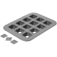 Chicago Metallic 26635 12-Cup Lift & Serve Single Squares Pan Chicago Metallic 26635 12-Cup Lift & Serve Single Squares Pan